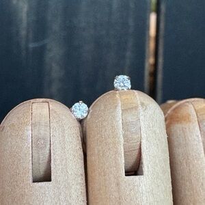 14KWG Pair 3mm CZ Stud Earrings